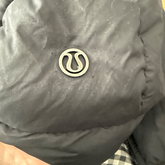 Lululemon Long Hooded Puffer Vest – Black – Size M - Picture 4 of 4
